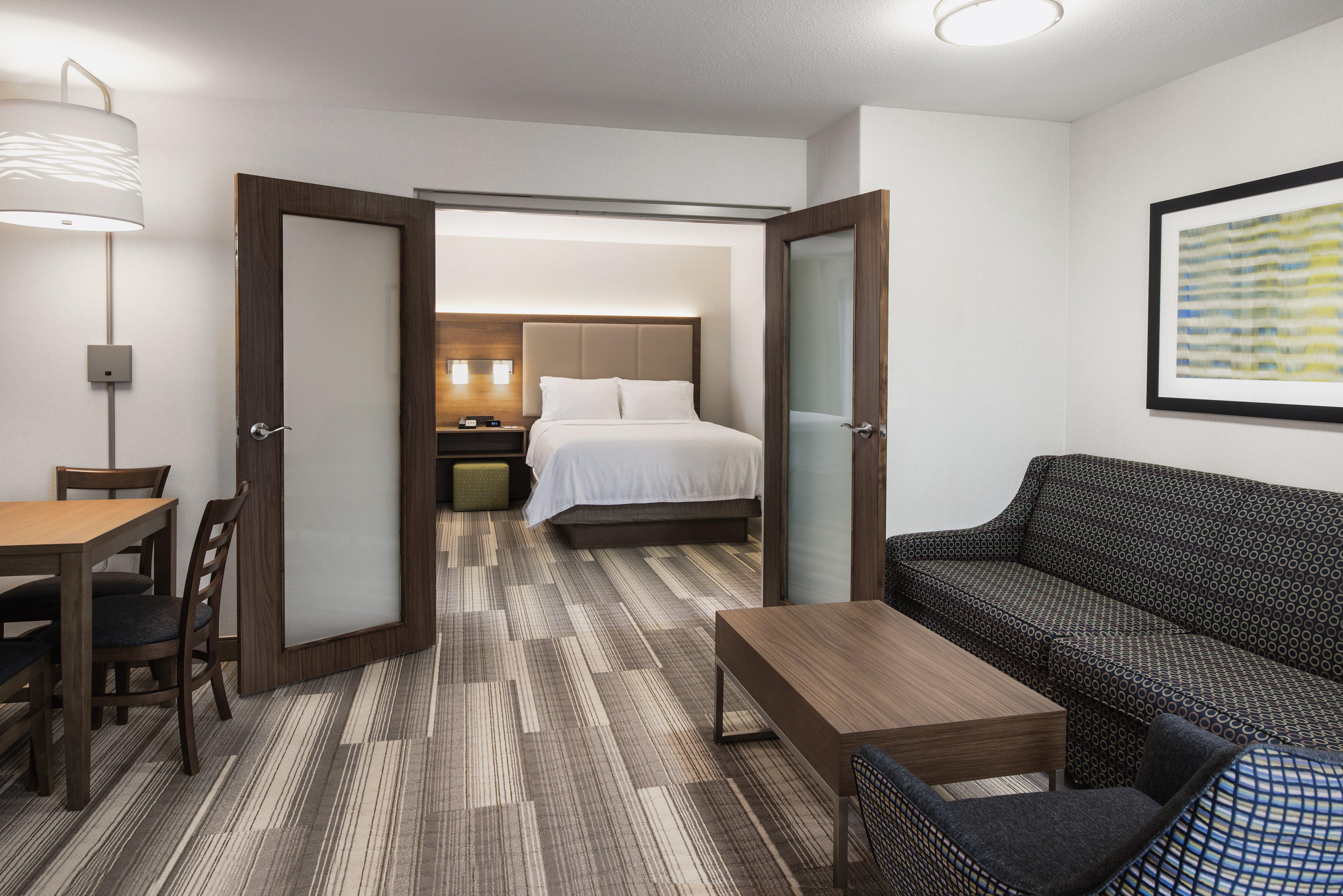 Holiday Inn Express Hotel & Suites Saskatoon By Ihg מראה חיצוני תמונה