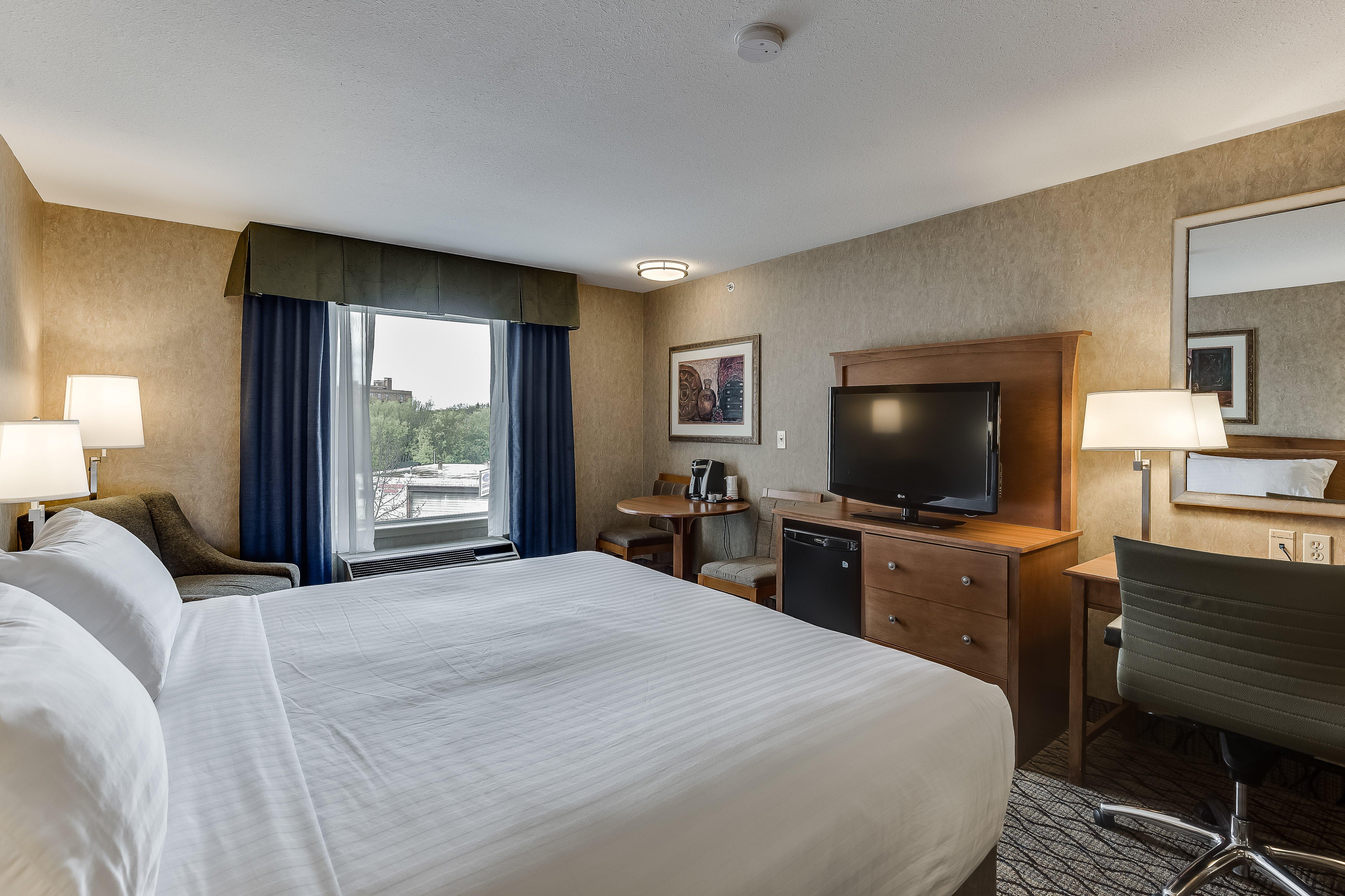 Holiday Inn Express Hotel & Suites Saskatoon By Ihg מראה חיצוני תמונה