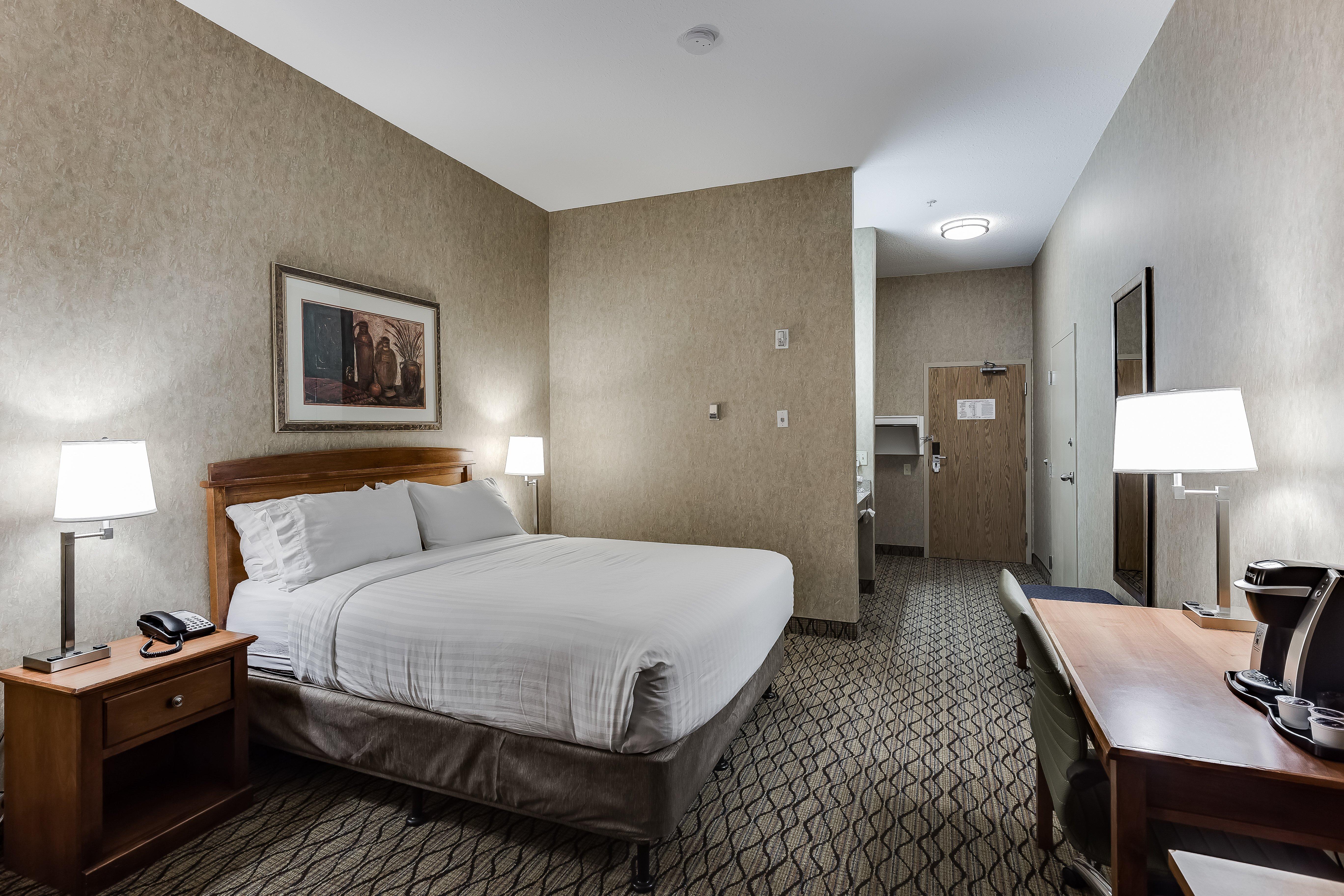 Holiday Inn Express Hotel & Suites Saskatoon By Ihg מראה חיצוני תמונה