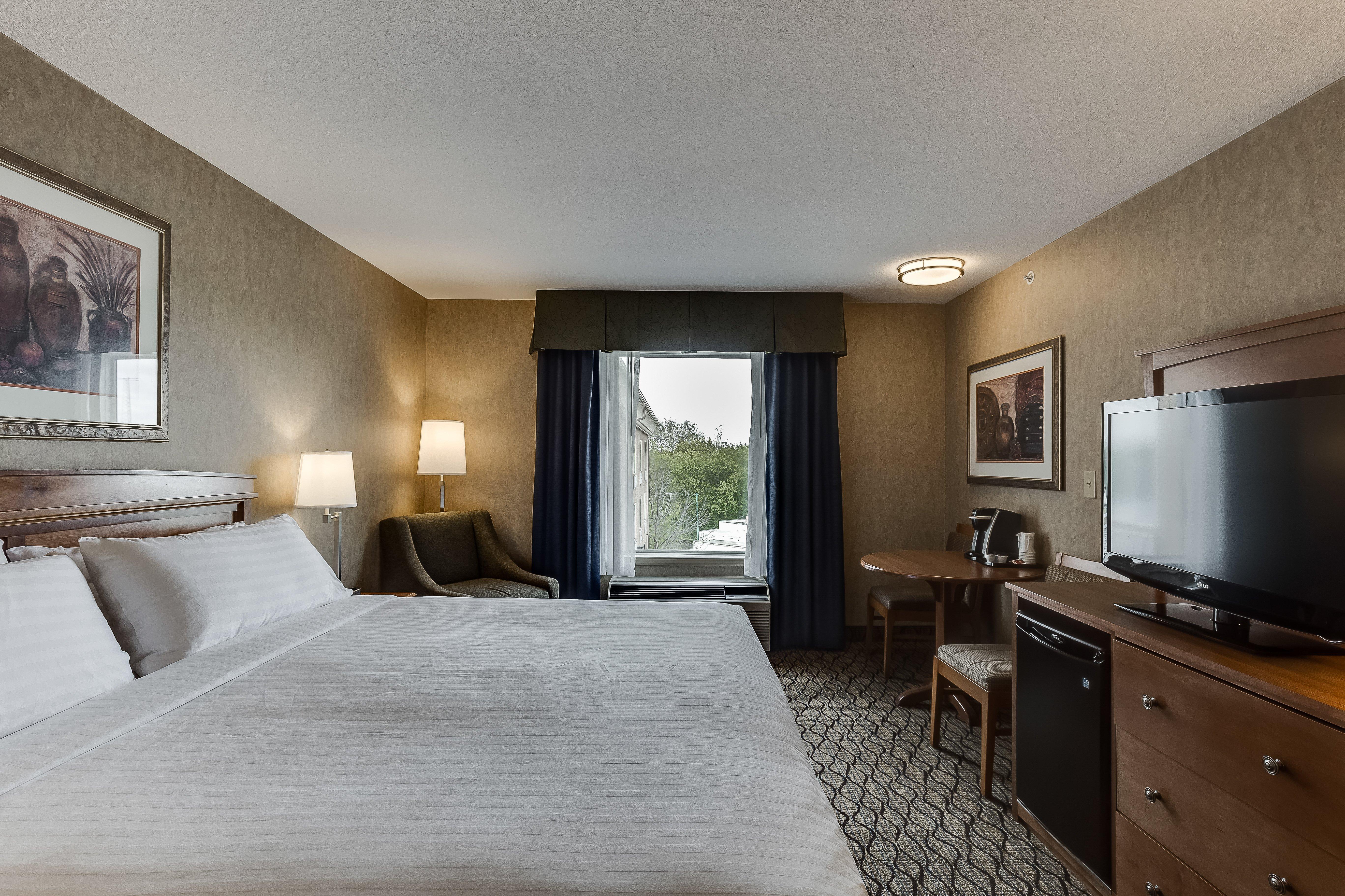 Holiday Inn Express Hotel & Suites Saskatoon By Ihg מראה חיצוני תמונה