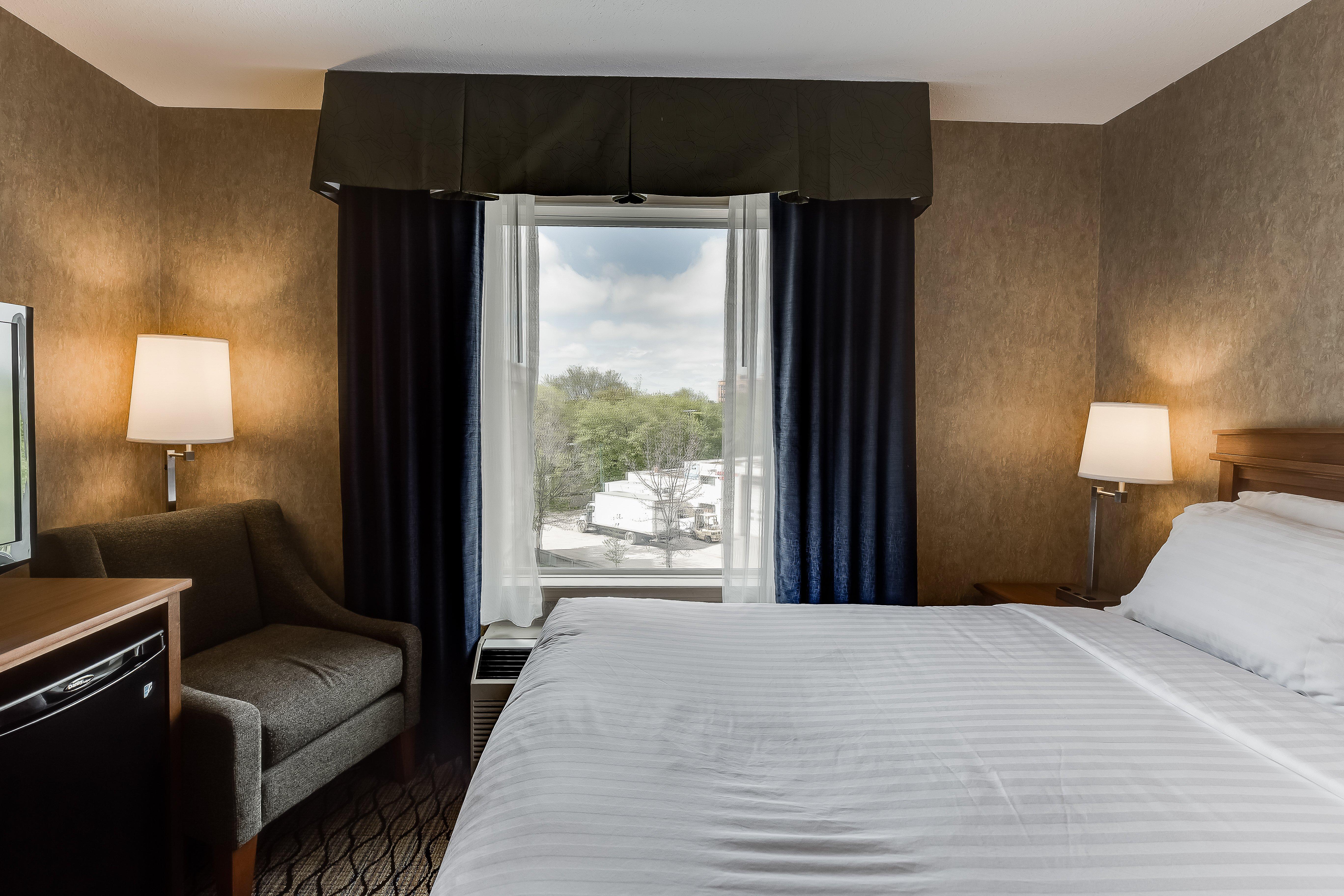 Holiday Inn Express Hotel & Suites Saskatoon By Ihg מראה חיצוני תמונה