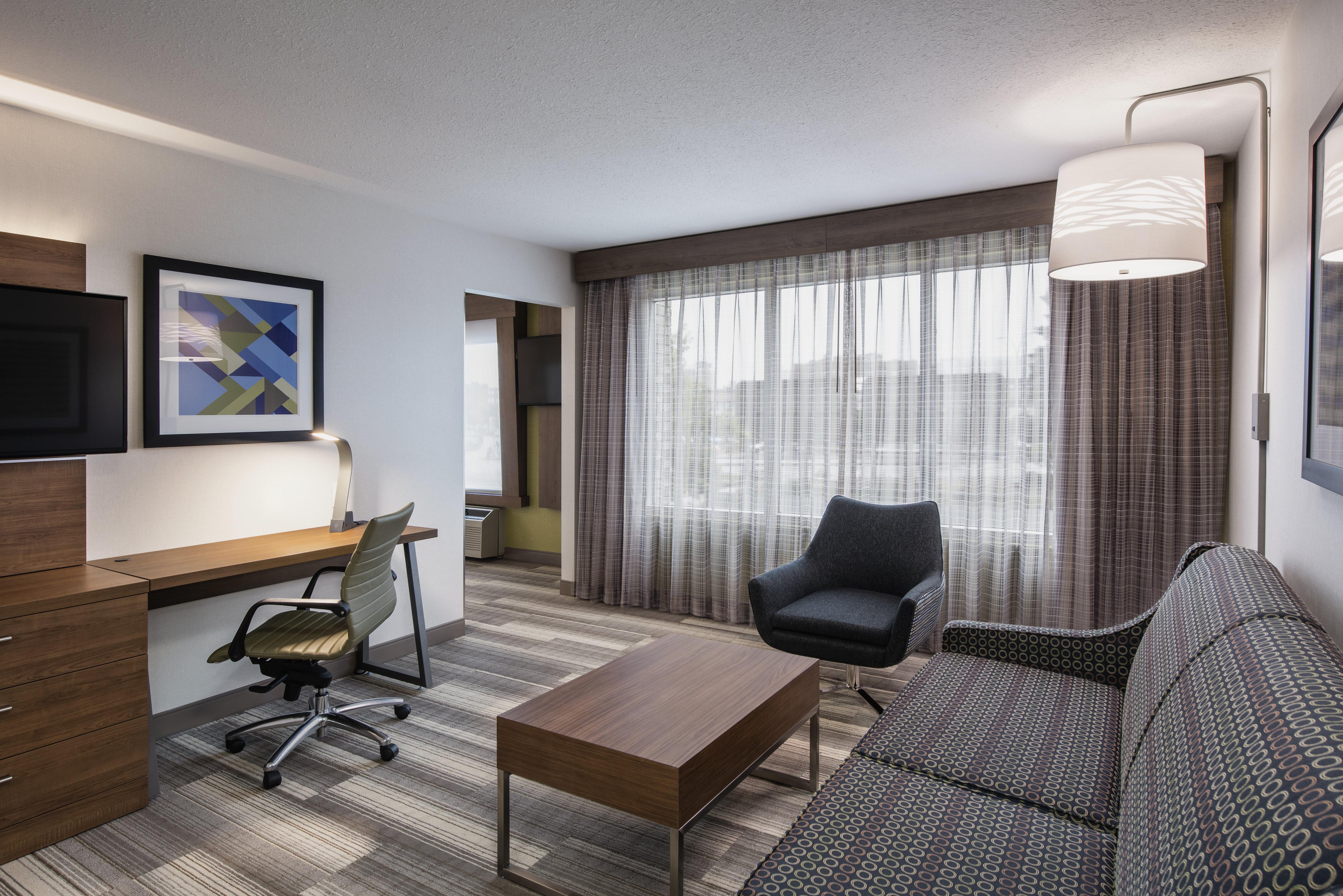 Holiday Inn Express Hotel & Suites Saskatoon By Ihg מראה חיצוני תמונה