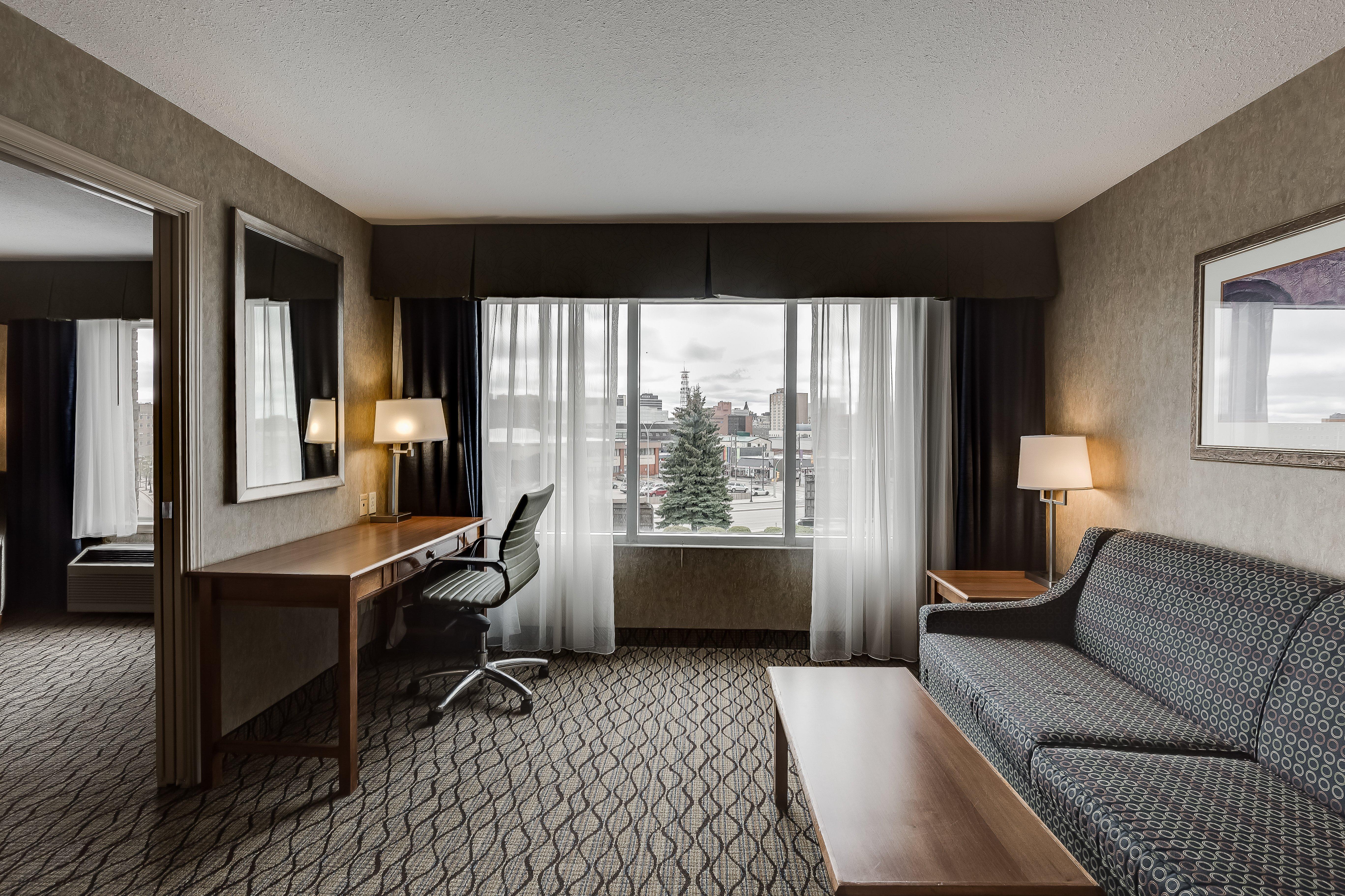 Holiday Inn Express Hotel & Suites Saskatoon By Ihg מראה חיצוני תמונה
