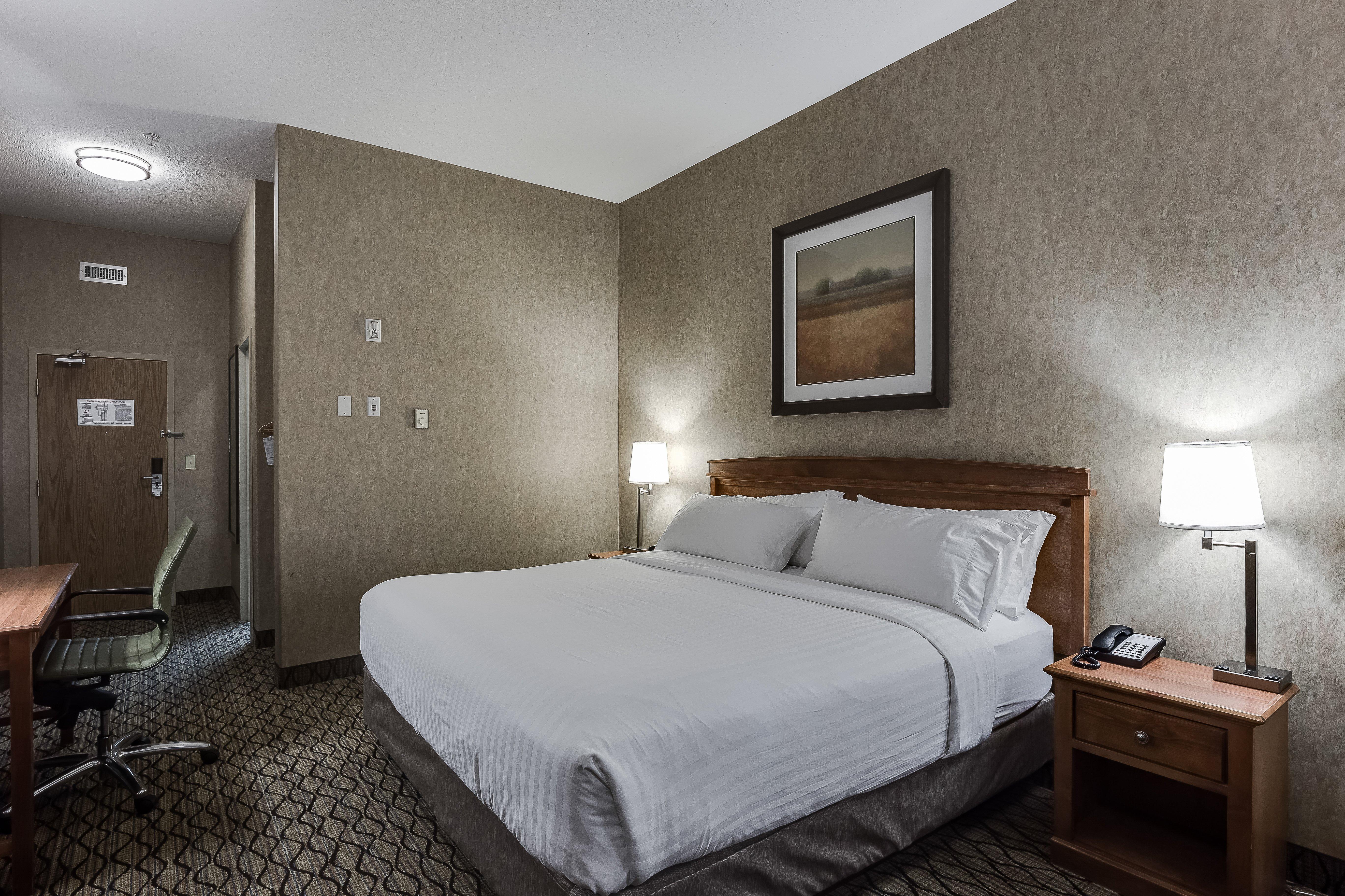 Holiday Inn Express Hotel & Suites Saskatoon By Ihg מראה חיצוני תמונה